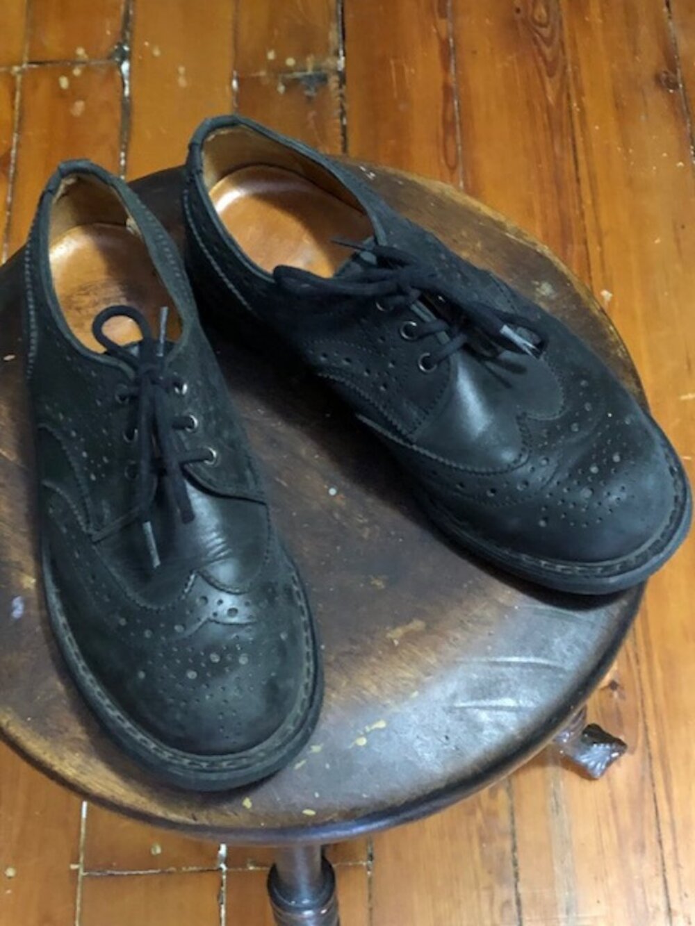 Fluevog Michaels size 7.,5 mens black derby